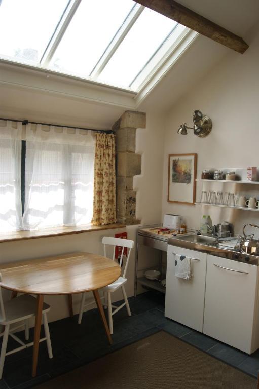 T'S At Lower Rudloe Farm Guest House Corsham Room photo